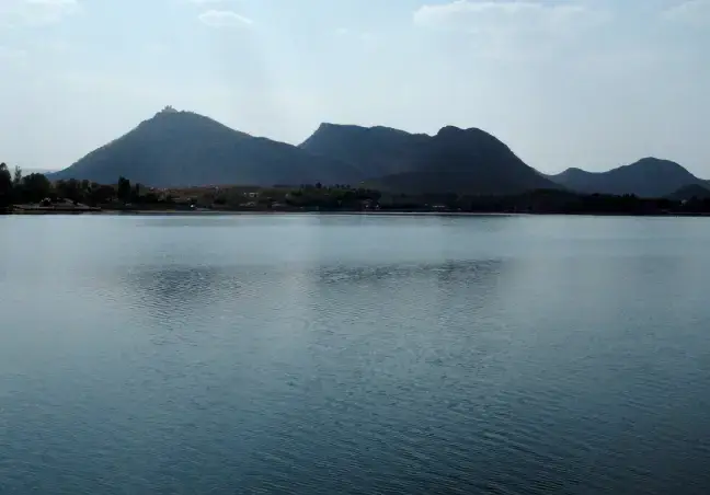 Fateh Sagar Lake