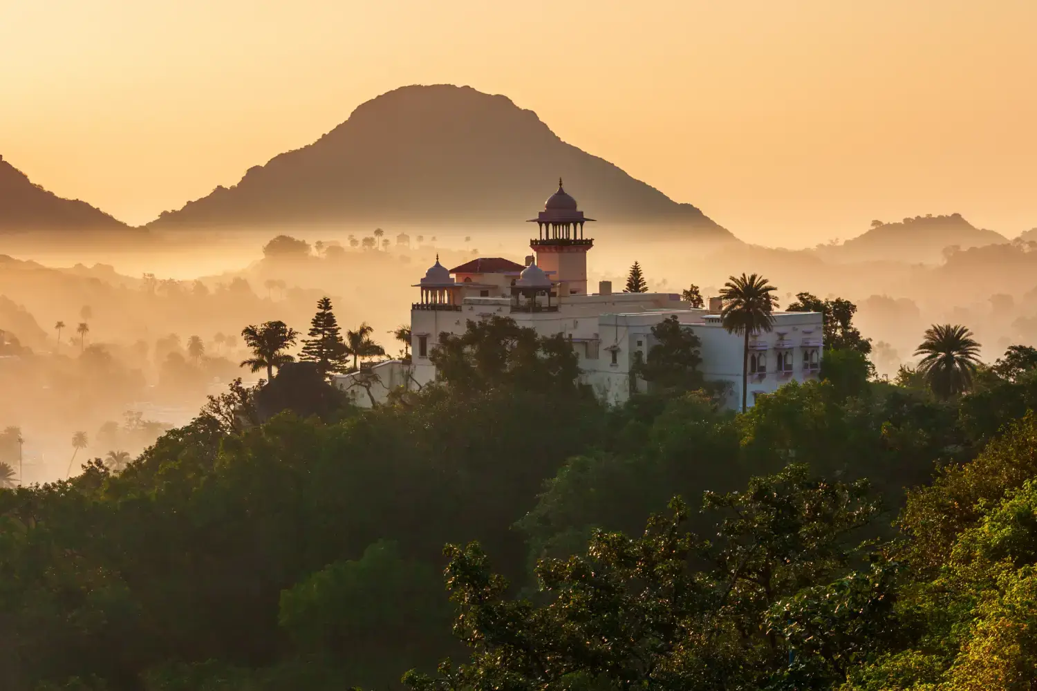 How to Reach Mount Abu